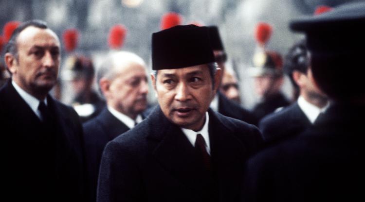 011964200_1453885333-Soeharto-1.jpg