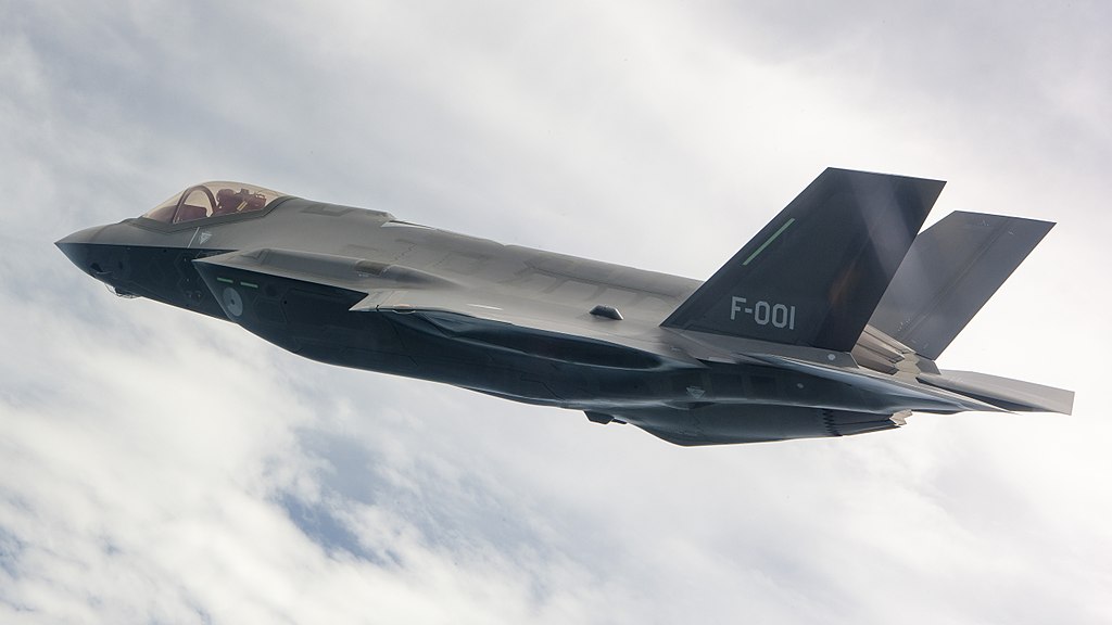 1024px-RNLAF_F-35_F-001_05.jpg