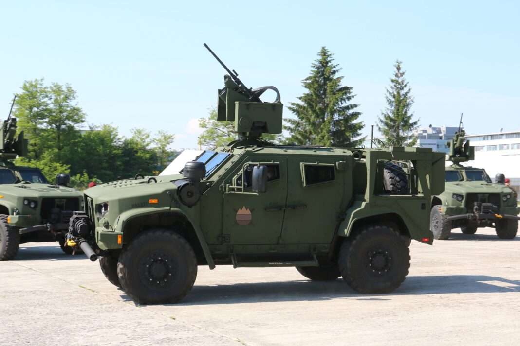 Slovenia unveils its JLTVs equipped with M153 weapon system ...