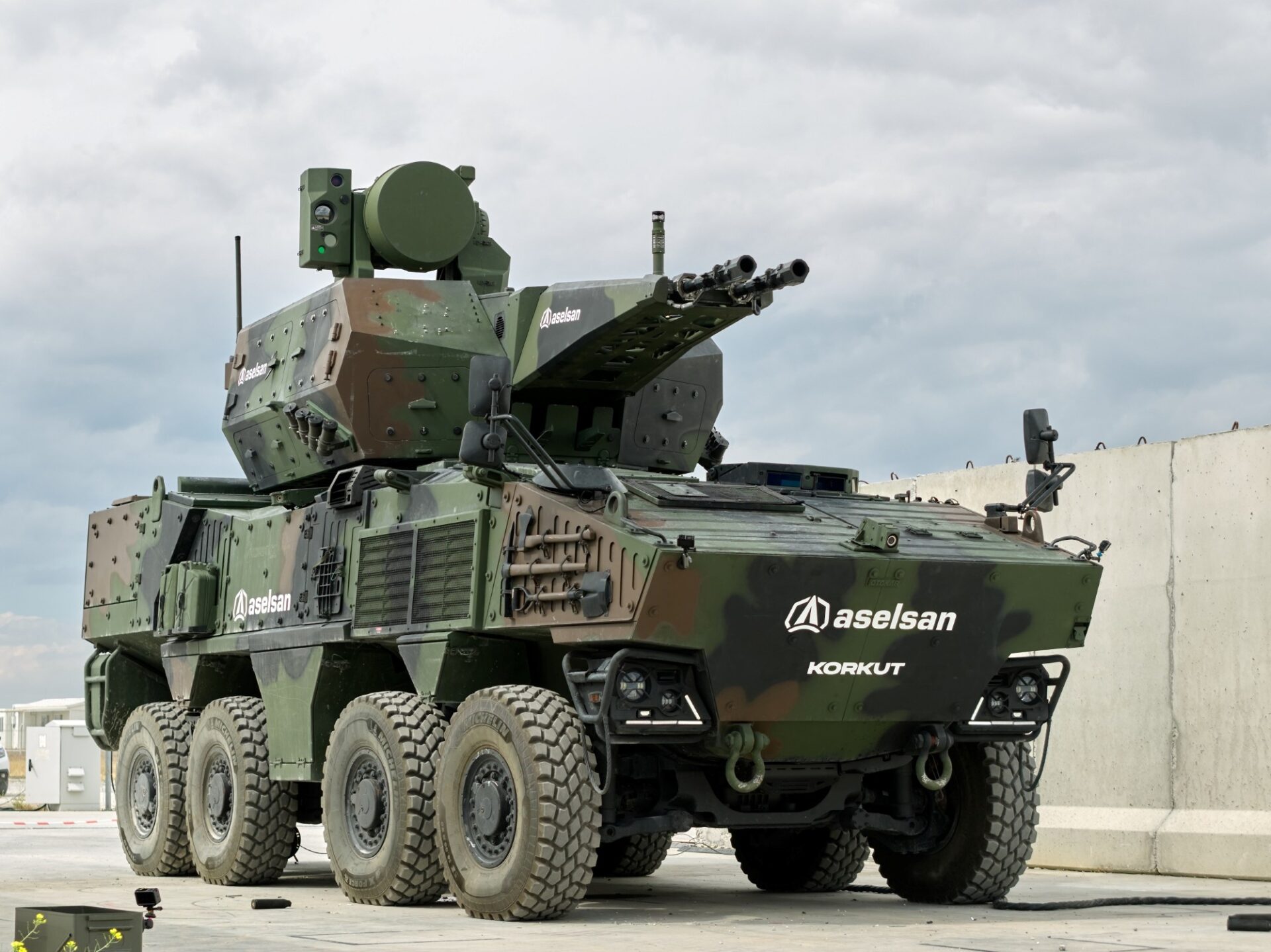 1790587859_Korkut-35-Turkey-Demonstrates-Air-Defense-System-in-a-Live-Fire.jpg