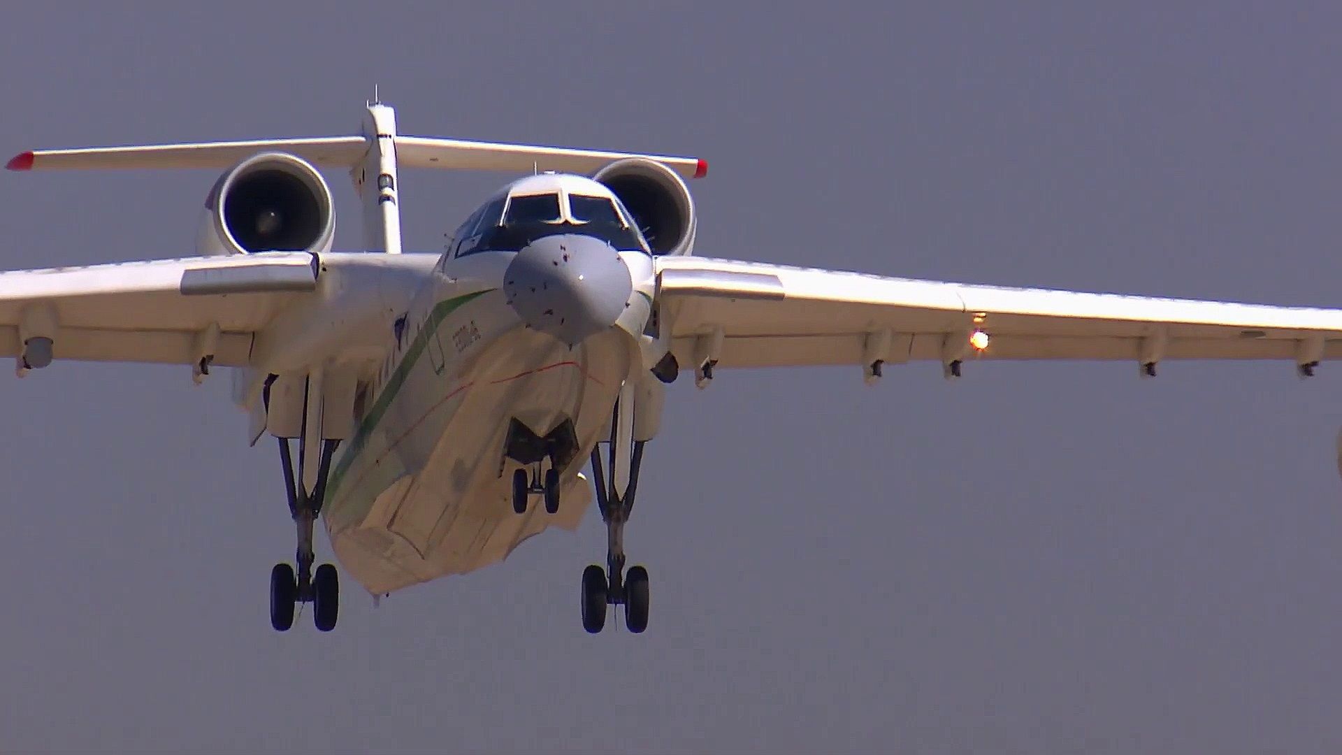 BE200ES 2025-005.jpg