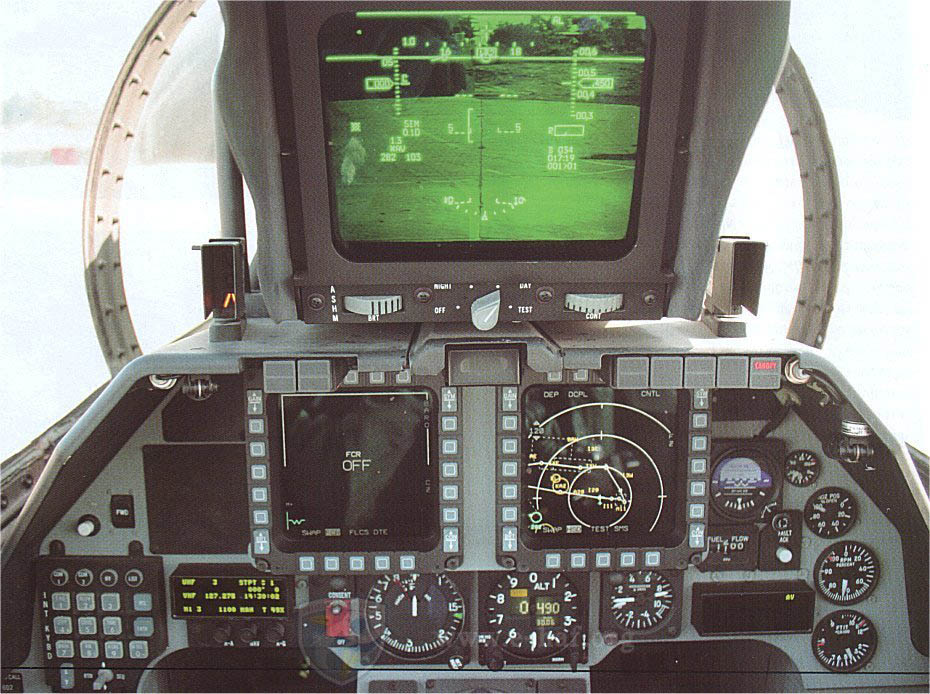 F-16D_BLOCK52_REAR_COCKPIT.jpg