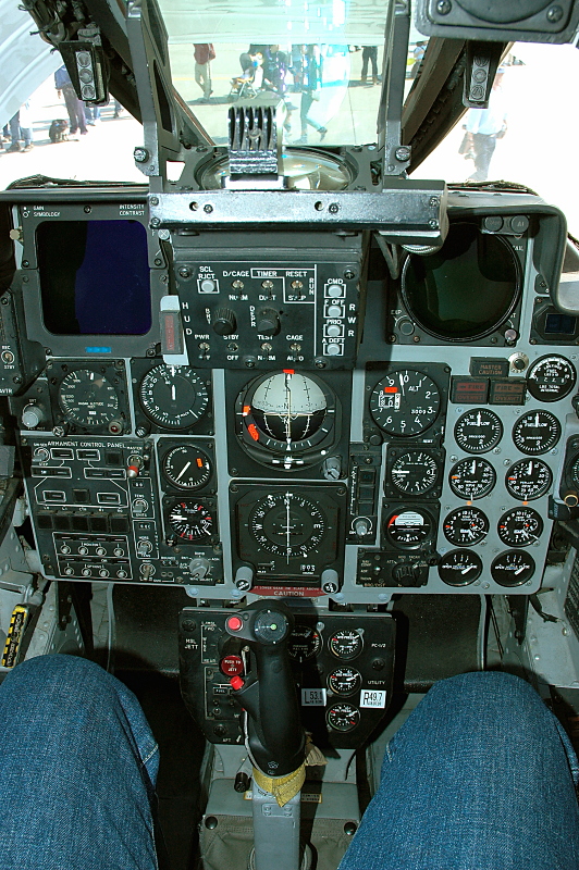 F-4EJ kai cockpit-1.jpg