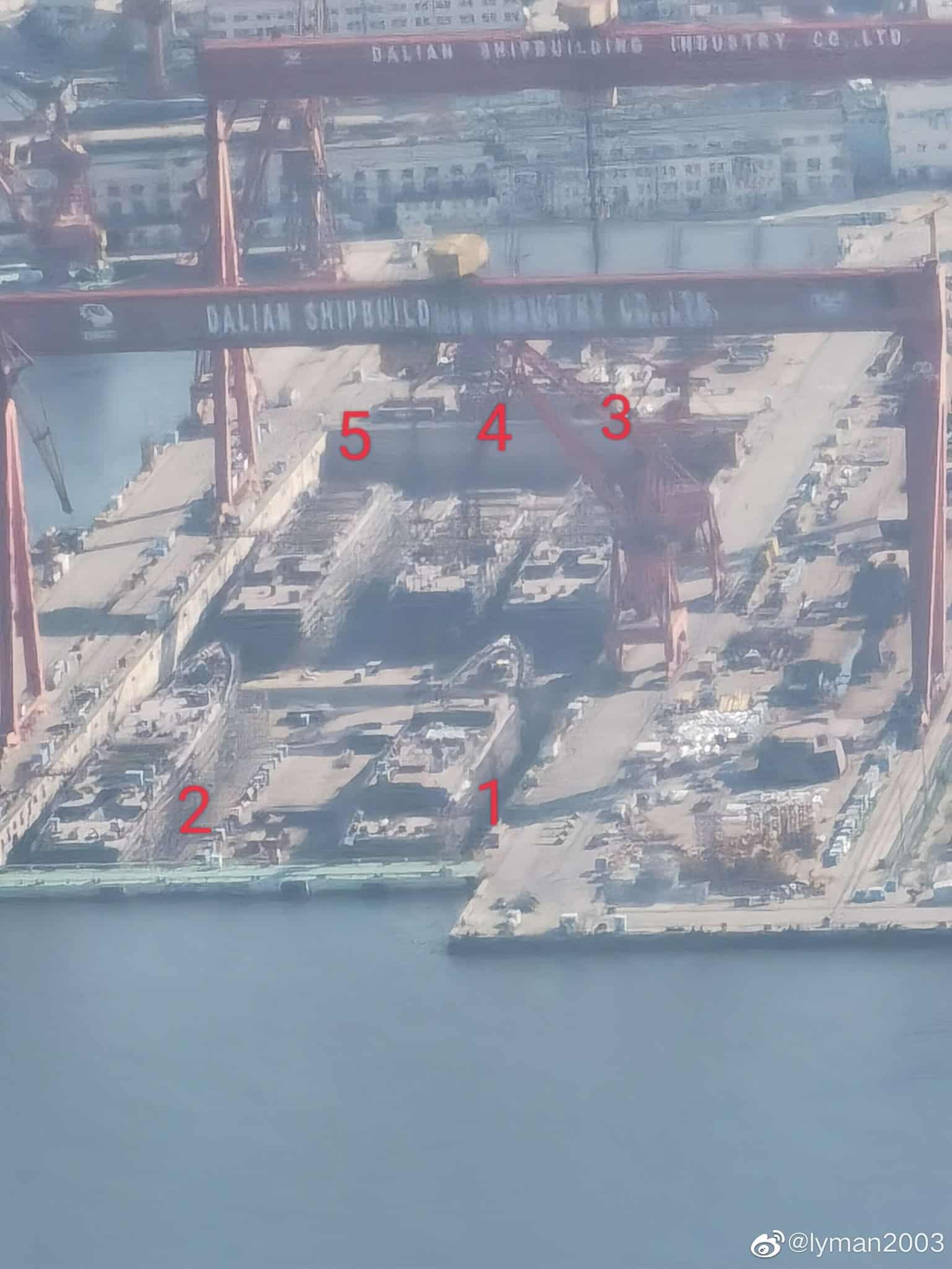 Five-Type-052D-Destroyers-Under-Construction-in-China (1).jpg