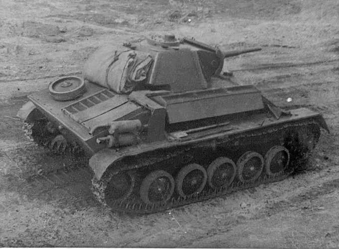 HO-g4RtW8AAp0nl.png