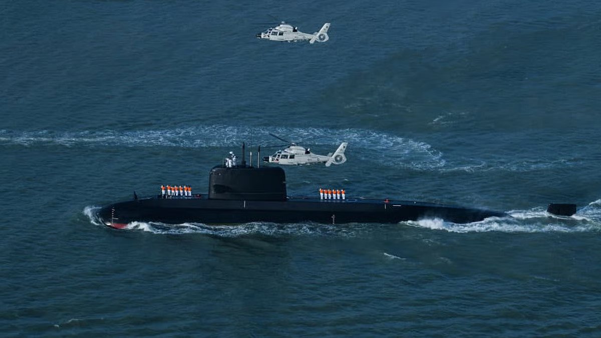 HRWmscRbUAA-AwN.jpg