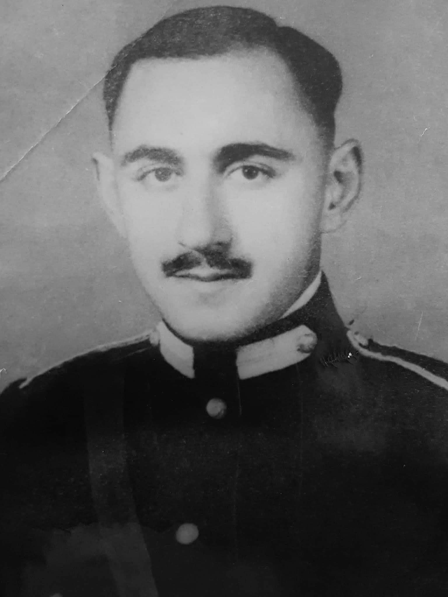 HSHyx5maUAAqlmm.jpg