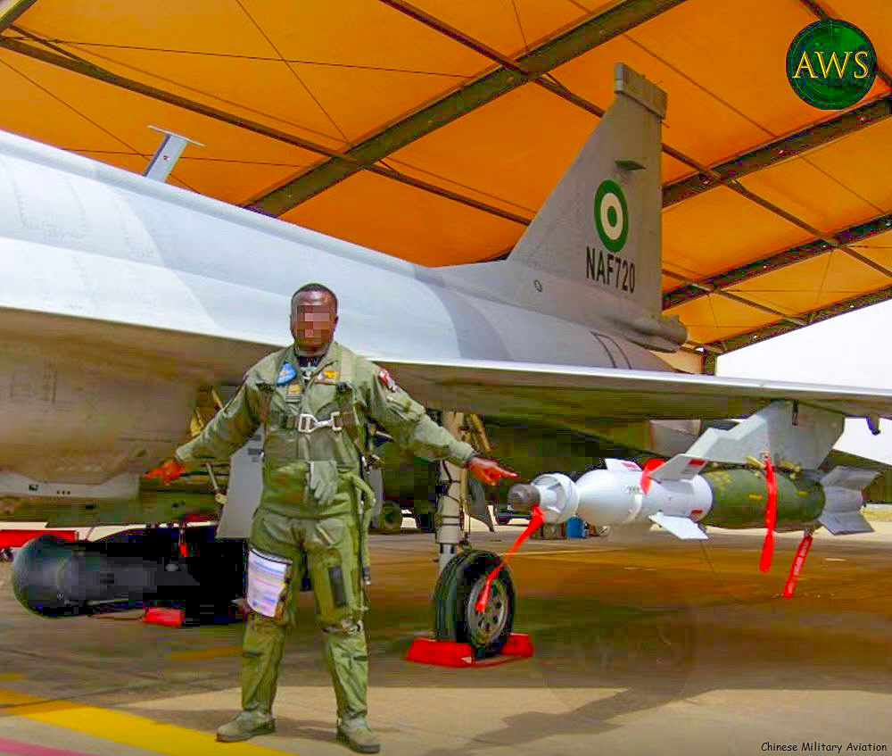 JF-17N_LGB.jpg