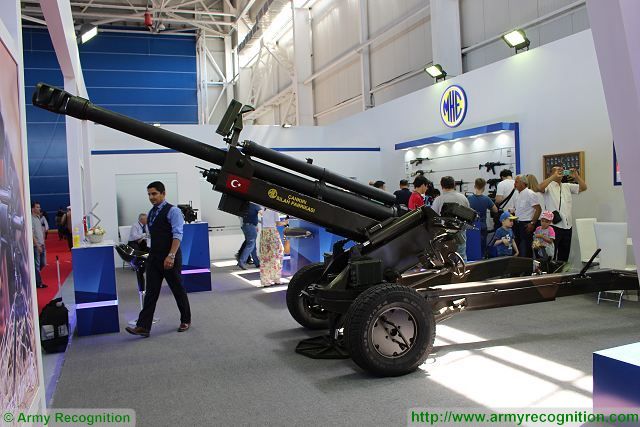MKE_105mm_air_transportable_light_towed_howitzer_KADEX_2016_defense_exhibition_Astana_Kazakhst...jpg