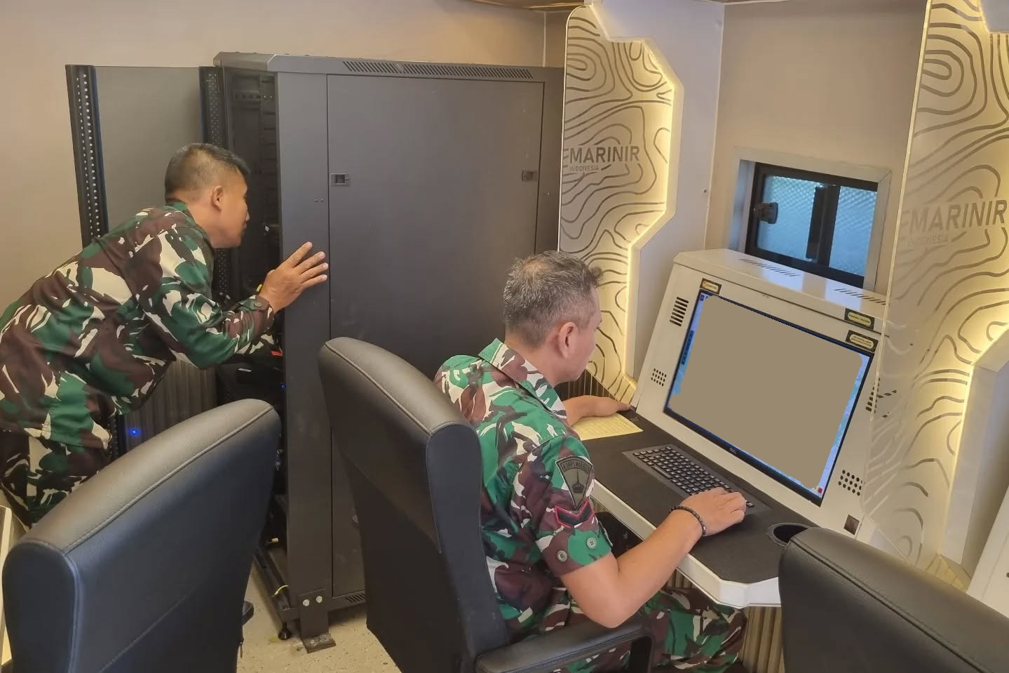 Mobile Command Center_Pasmar2_31569.jpg