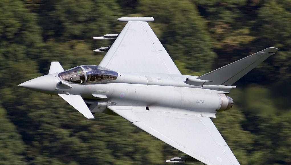 RAF_Eurofighter_EF-2000_Typhoon_F2_Lofting-2.jpg