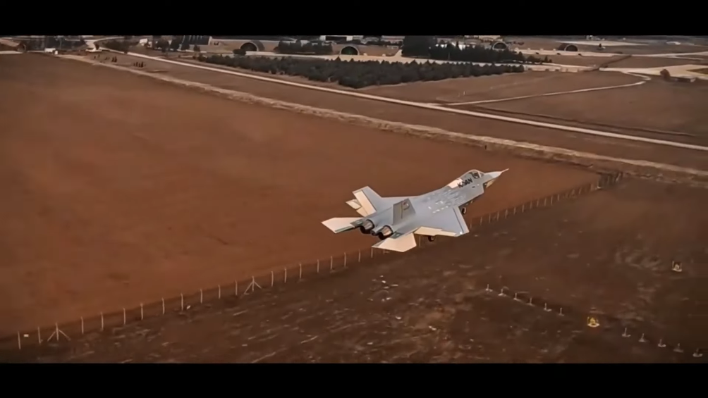 Savunma Sanayii Dergilik - Milli muharip uçak KAAN ilk uçuşunu yaptı (21 Şubat 2024) BÜYÜK VE ...png