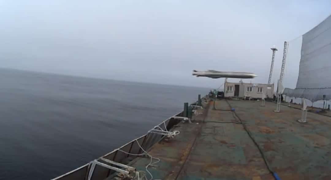 South-Korea-Unveils-New-Supersonic-Anti-Ship-Missile.jpg