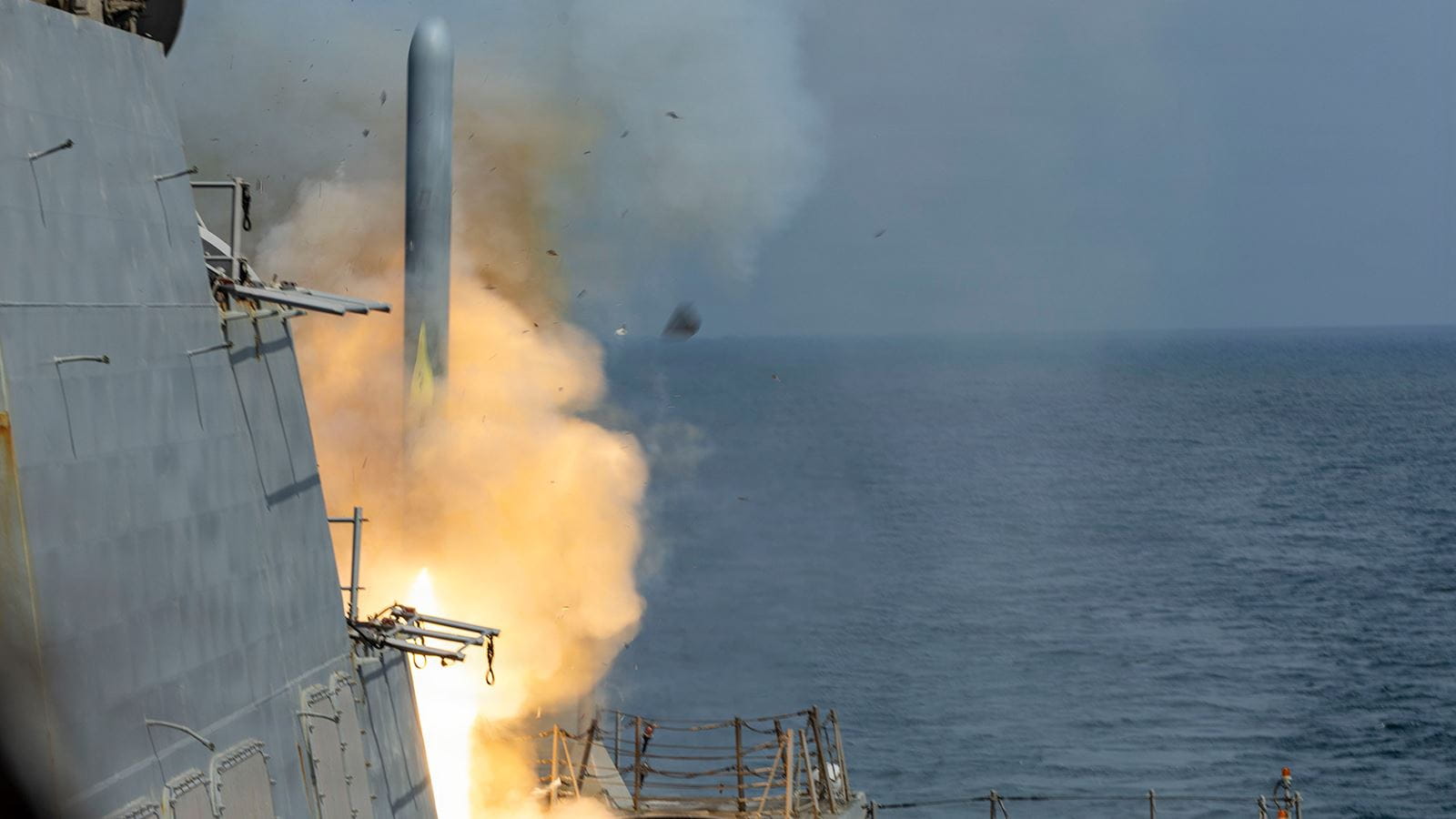 Tomahawk 001.jpg