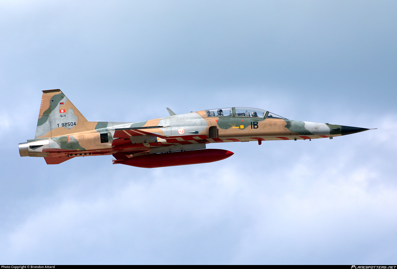 y92504-tunisian-air-force-northrop-f-5f-freedom-fighter_PlanespottersNet_1072319_369d9917dd_o.jpg