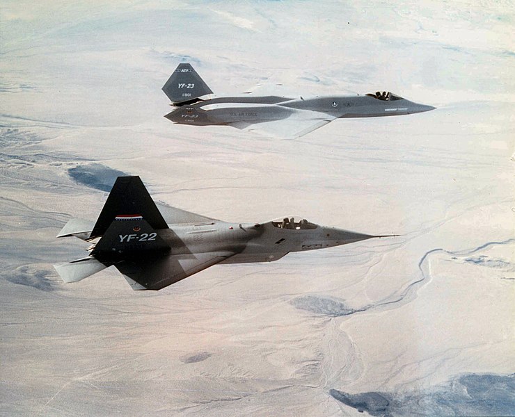 YF-22_and_YF-23 (1).jpg