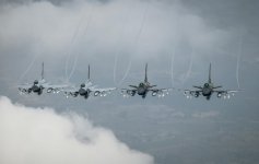 b5d6a64a7ab6dc3d.jpg
