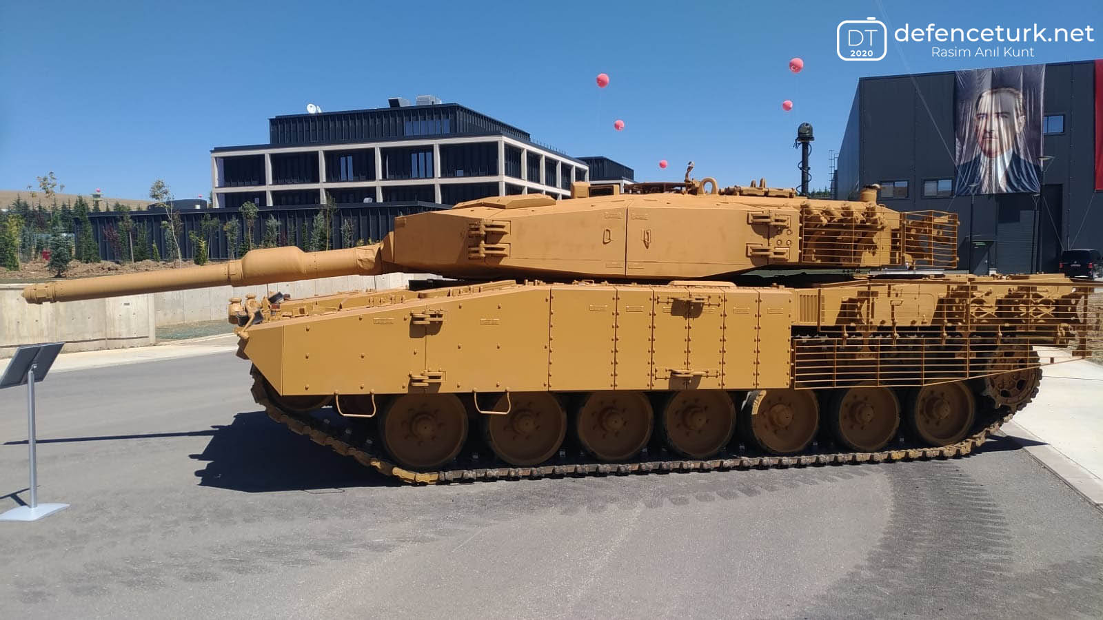 Leopard-2A4-Mod.-Roketsan-3s.jpg