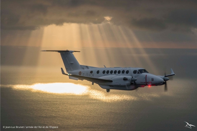 France_AdlA_Beech_350_Jean-Luc_Brunet_1_640.jpg