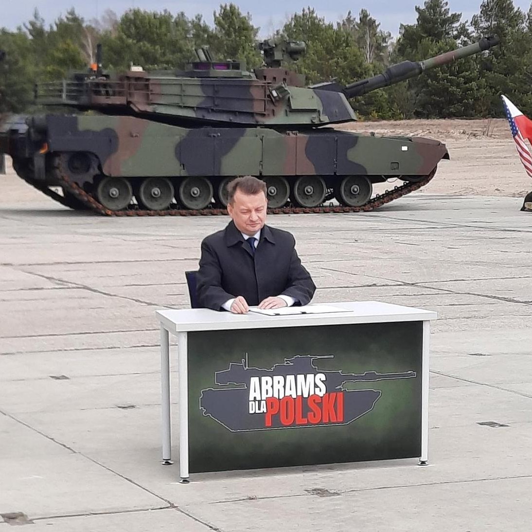 abrams-pl.zzej.jpg