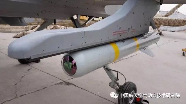2016-12-29-Le-drone-CH-4-teste-un-nouveau-missile-AR-2-02.jpg