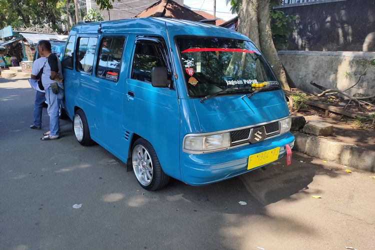 angkot.jpg