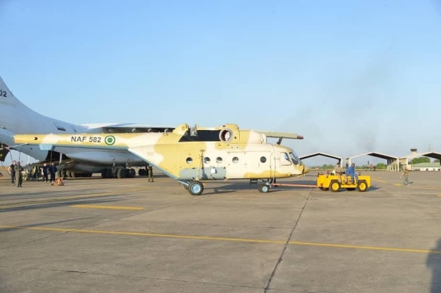 Nigeria_Mi-171_640.jpg