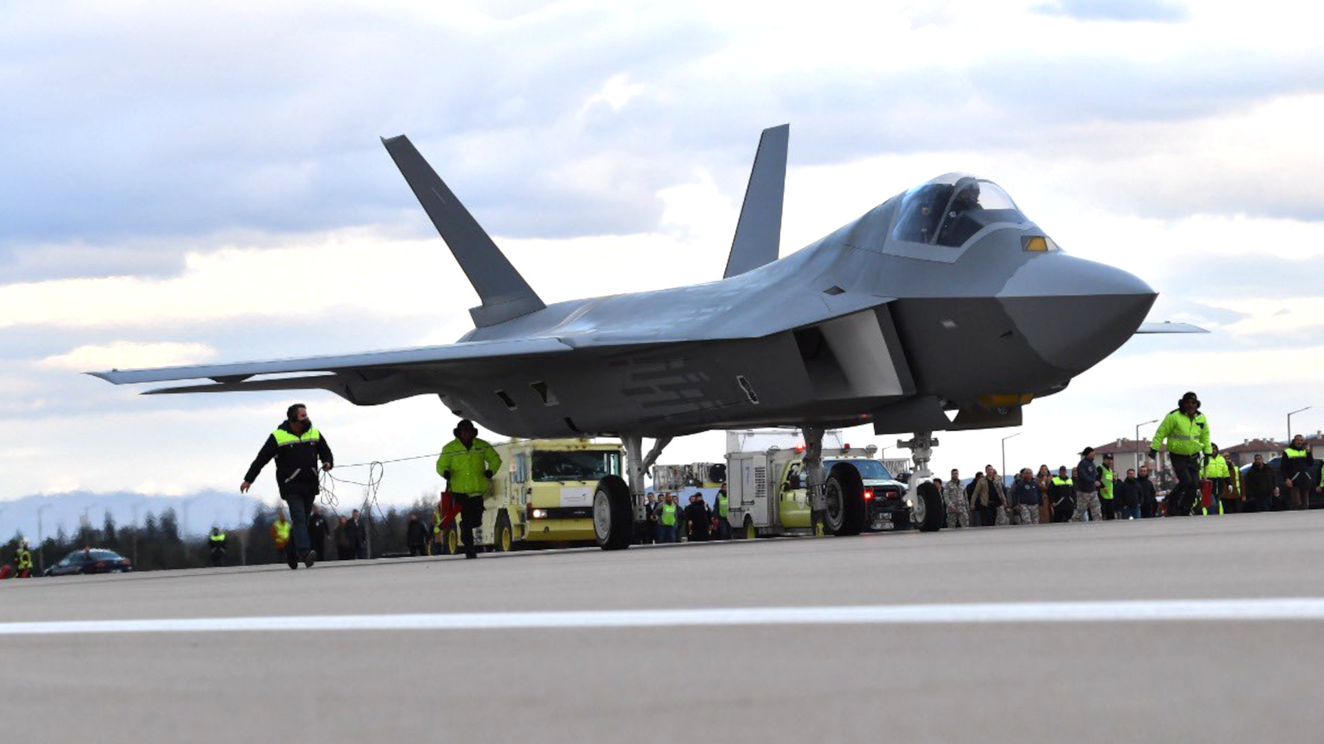 The TF-X prototype during taxi trials. <em>SSB</em>