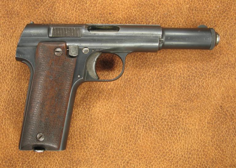 Pistola_ASTRA_600.jpg