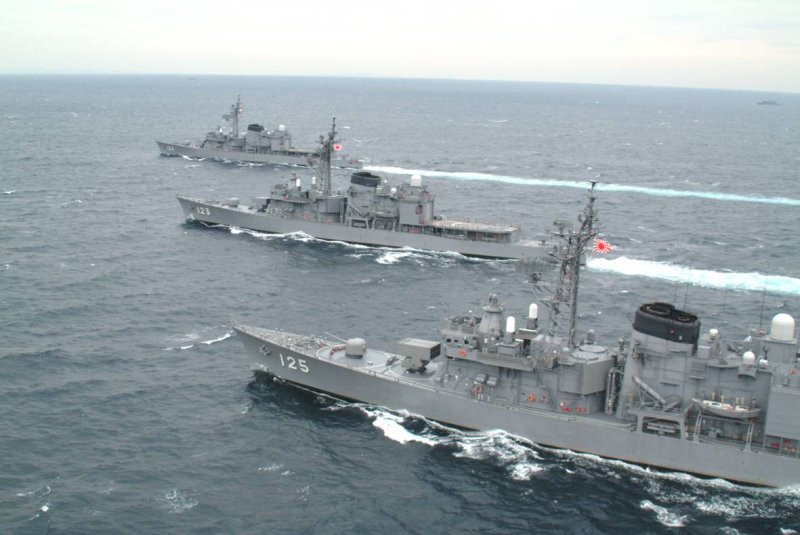 dd125_jmsdf-02.jpg