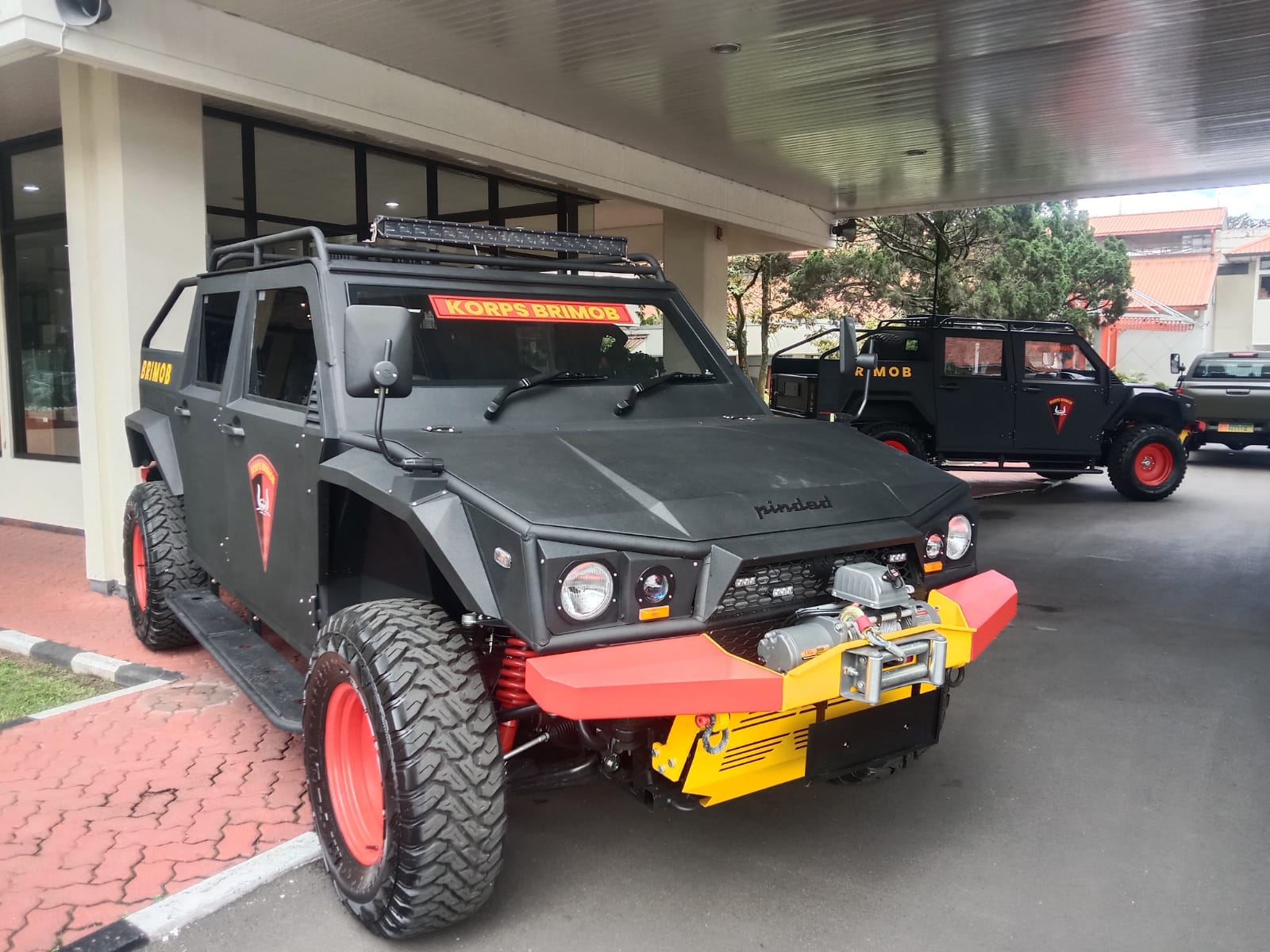 e96fd_maung-4x4.jpg