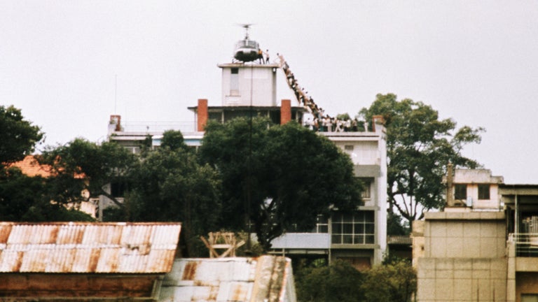 fall-of-saigon-gettyimages-514874806.jpg