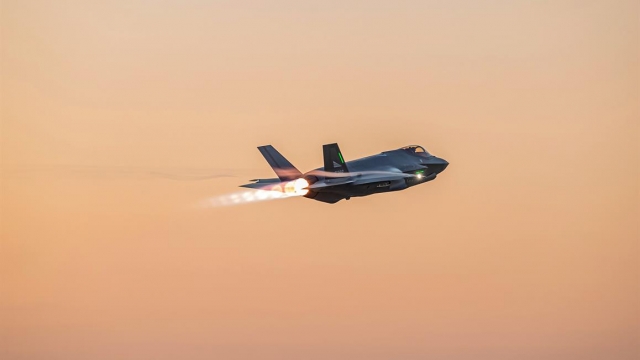 RNoAF_F-35_640.jpg