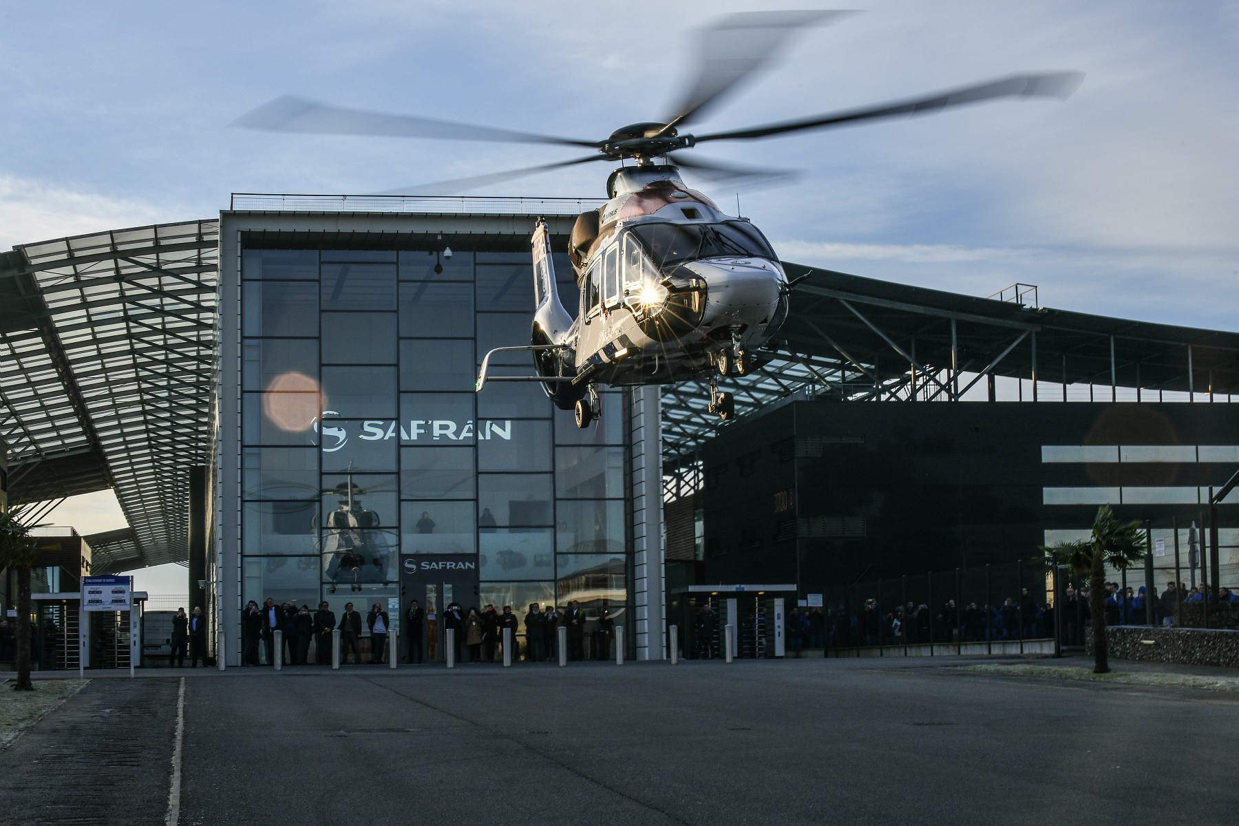 www.safran-helicopter-engines.com