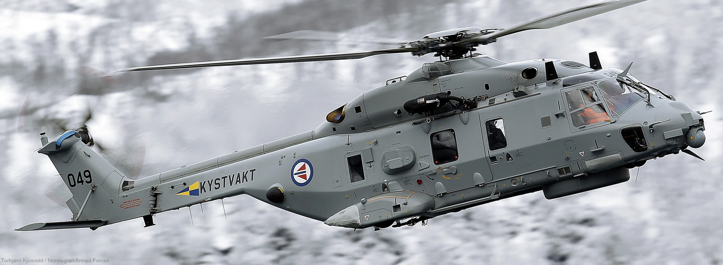 Norway_Kystvakt_NH90.jpg