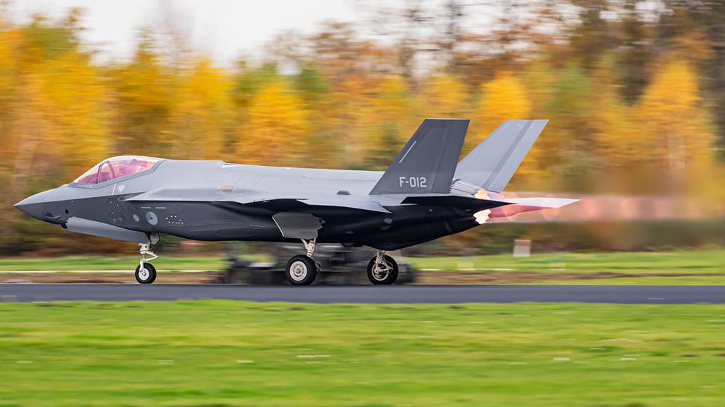 Frisian_Lightning07.jpg