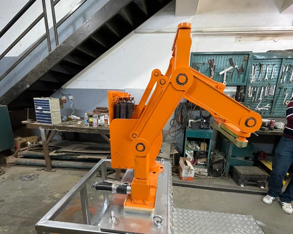 Egypt-makes-first-innovative-industrial-robot-at-EJUST-1.jpg