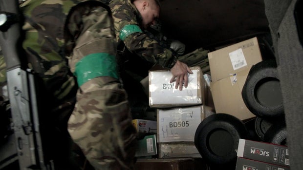 arming-ukraine-flat-cc-piclock-v1-00-11-15-21-still001.jpg