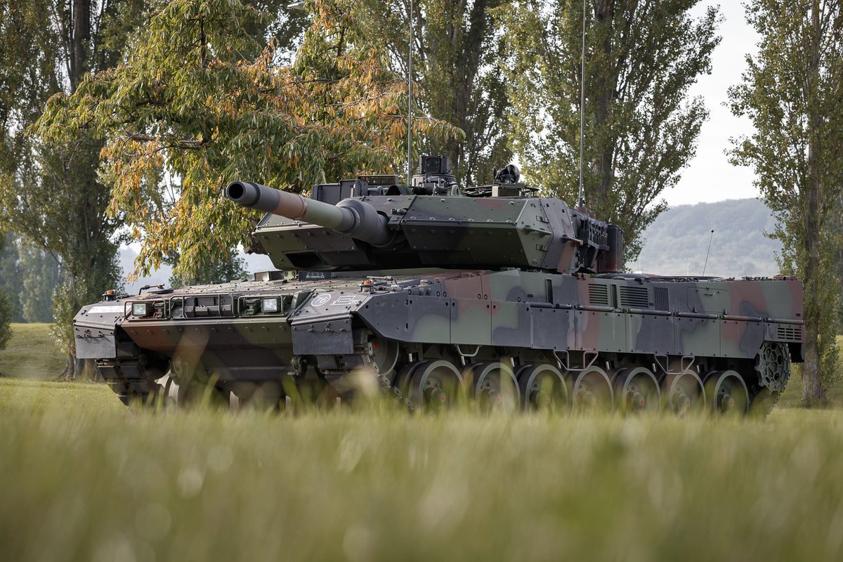 Leopard-2A7V.jpg