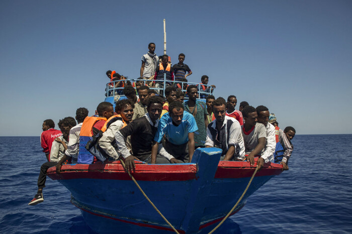 23740064-topshots-italy-libya-europe-migrants-ngo.jpg