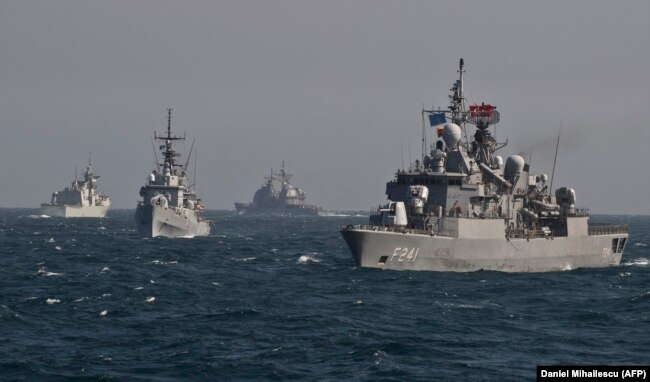 Turkish ships at NATO exercises in the Black Sea, 2015