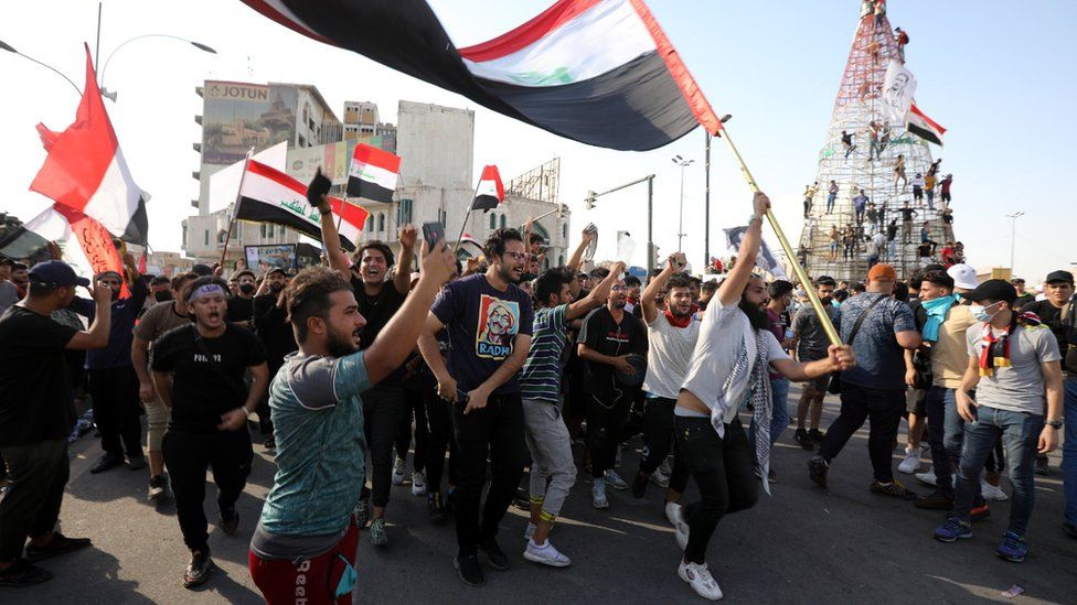 Demonstrators take part in an anti-government protest in Baghdad, Iraq (25 May 2021) Demonstrators take part in an anti-government protest in Baghdad, Iraq (25 May 2021)