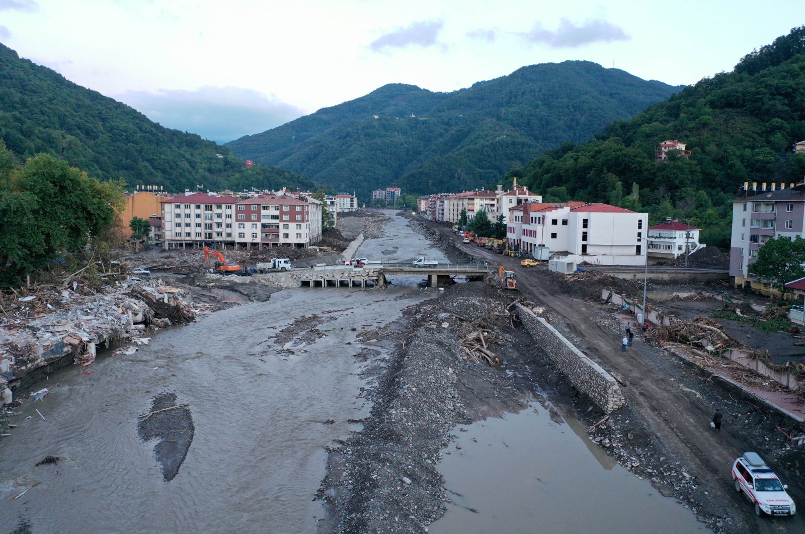 A view of Ezine stream strewn with debris left behind by floods, in Bozkurt district, in Kastamonu, northern Turkey, Aug. 24, 2021. (AA PHOTO)