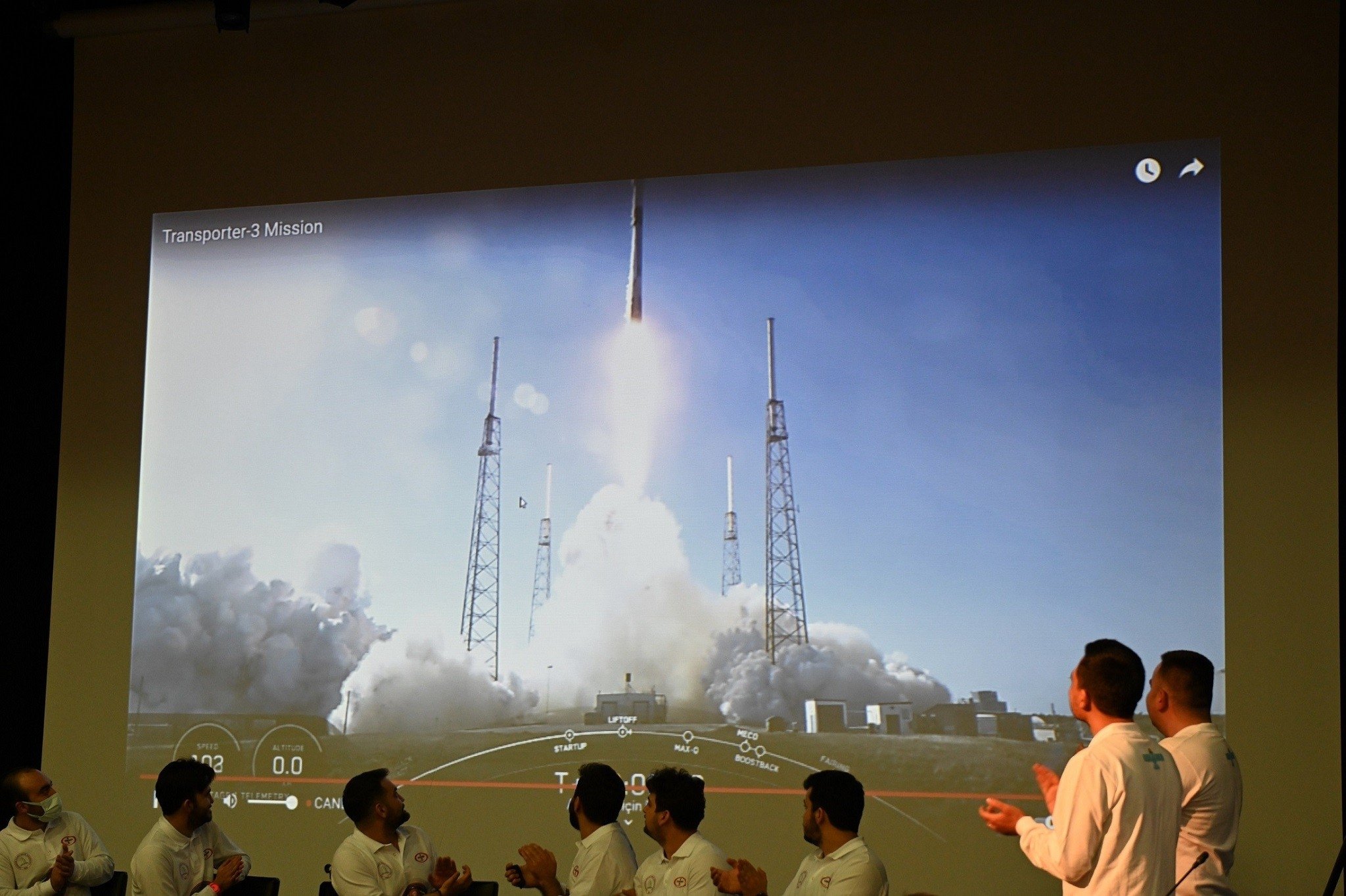 Students in the northern province of Zonguldak watch as Turkey’s first mini satellite Grizu-263A is launched on SpaceX’s Falcon 9 rocket from Cape Canaveral, Florida, U.S., Jan. 13, 2022. (IHA Photo)