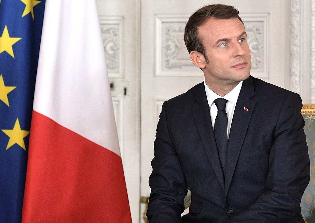 1024px-Emmanuel_Macron_2017-05-29_cropped.jpg