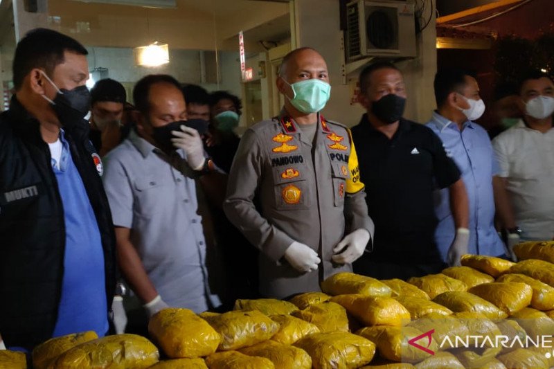 Police arrest Middle East drug ring's 11 members in Jakarta