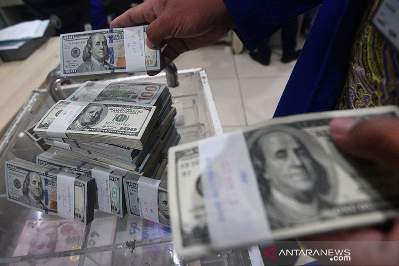 Indonesia's external debt declines to US$415 bln in May