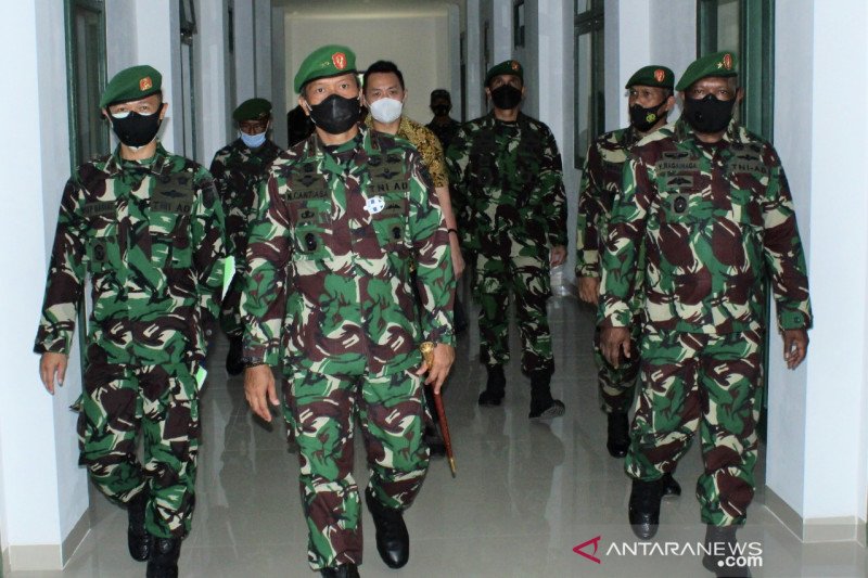 Indonesian soldiers deployed in West Papua offered five flats