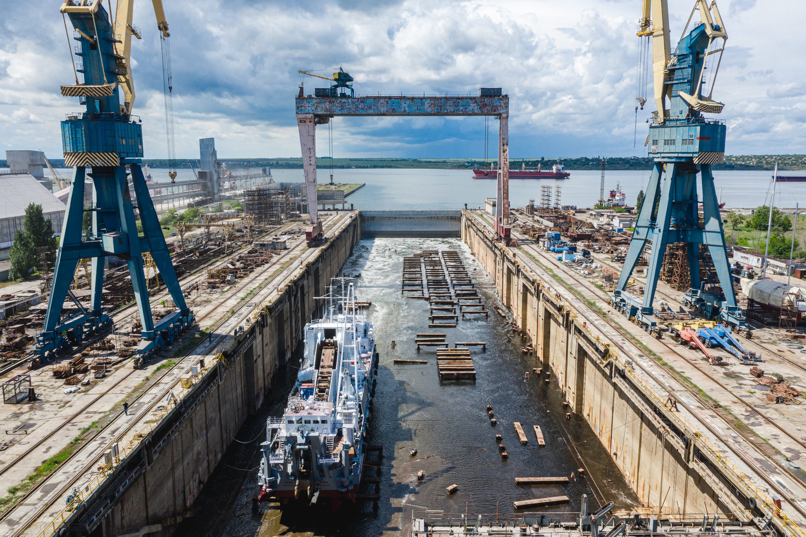 ocean-shipyard.com