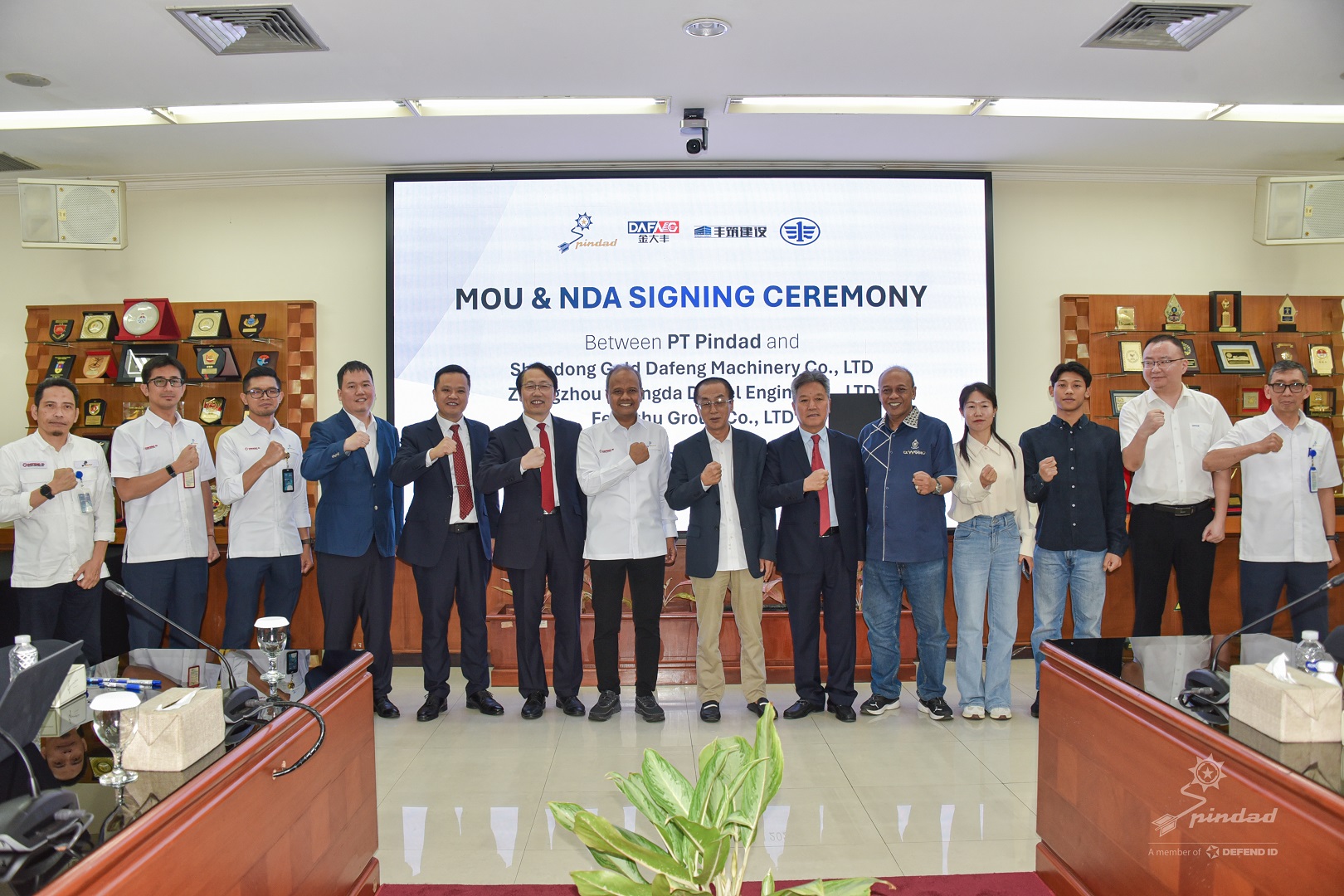 300425_Penandatanganan_MoU_dengan_3_Perusahaan_Tiongkok_1.jpg